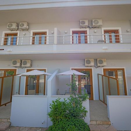 Guest House Moonlight Ksamil Exterior photo